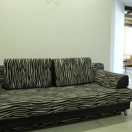 Rent Inn Yerevan On Sakharov Square Buitenkant foto