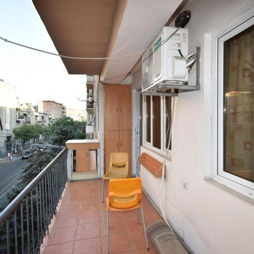 Rent Inn Yerevan On Sakharov Square Buitenkant foto