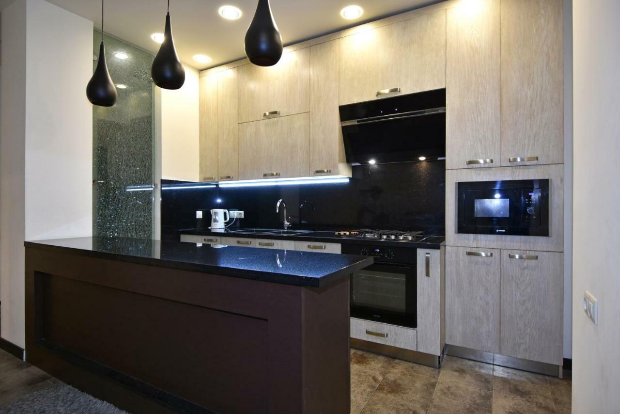 Rent Inn Yerevan On Sakharov Square Buitenkant foto